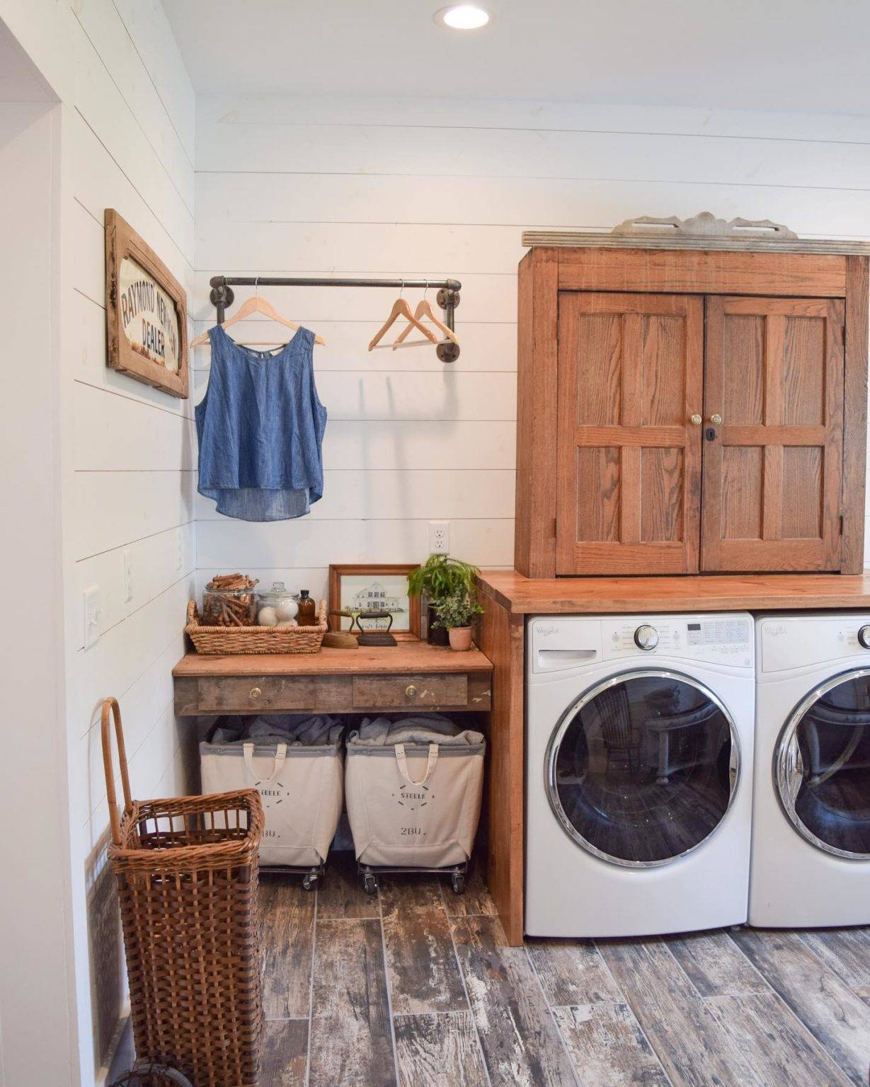 16 Tiled Laundry Rooms We Love - The Tile Shop Blog